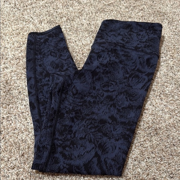 Athleta Black and Blue Elation Textured Leggings - Picture 1 of 5
